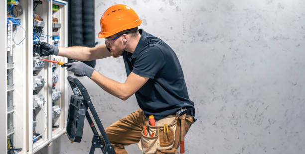 Best Electrical Repair Services  in Chipley, FL
